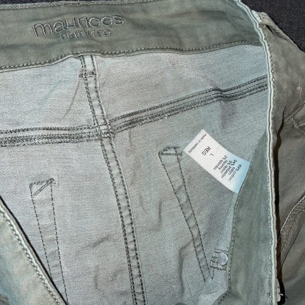 Jeans - Picture 4 of 8